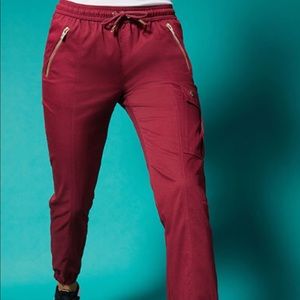 Jaanuu scrub  bottoms joggers & biker top set